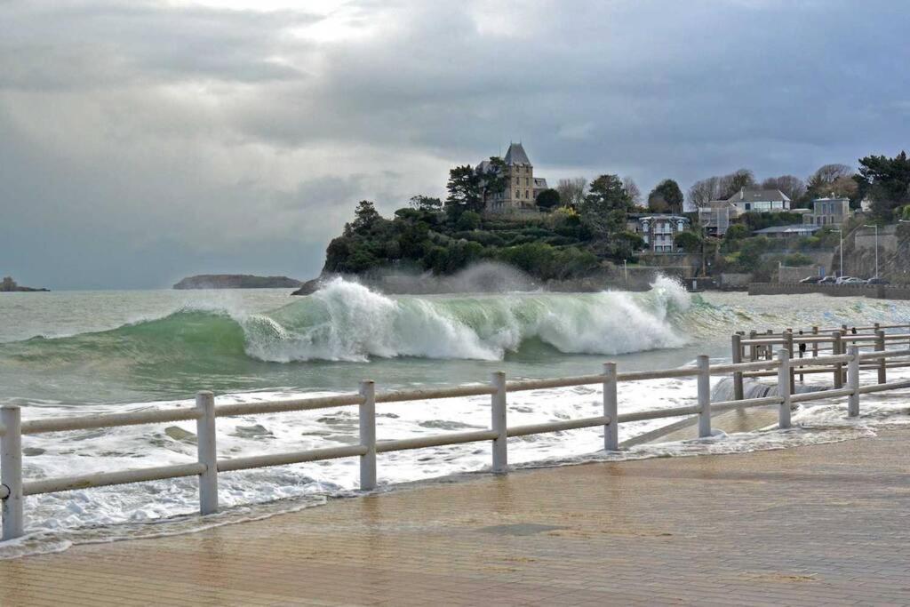 Dinard, Tres Bel Appartement***** Avec Vue Sur Mer Экстерьер фото